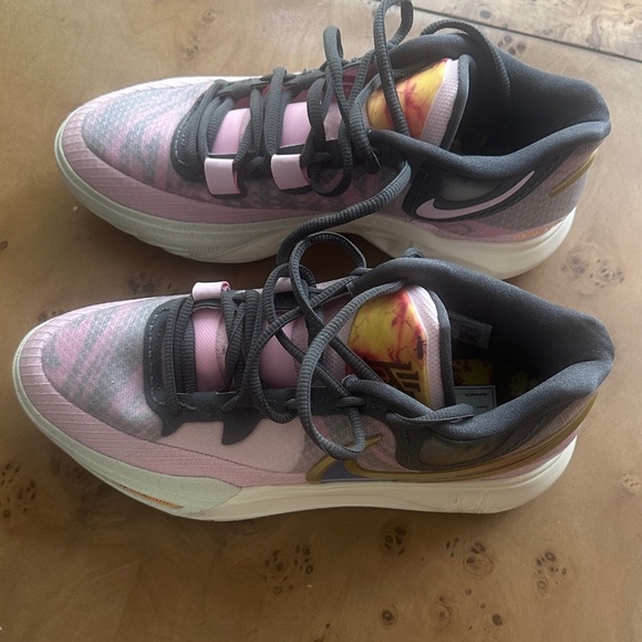 Nike Men’s Kyrie 8 All Star Sneakers - Picture 1 of 6